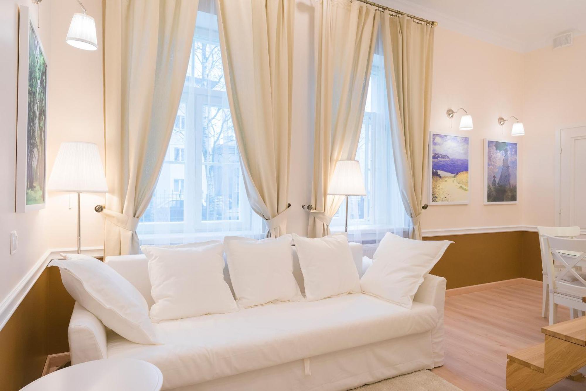 Revelton Suites Tallinn Bagian luar foto
