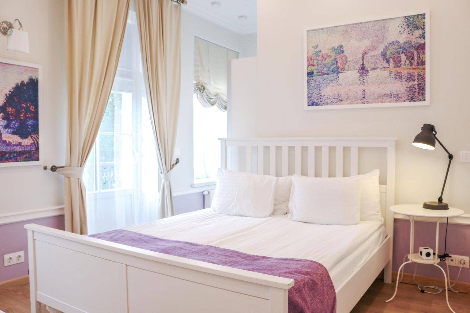 Revelton Suites Tallinn Bagian luar foto