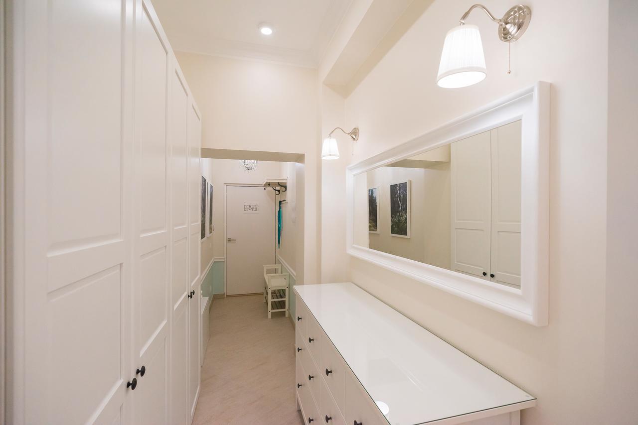 Revelton Suites Tallinn Bagian luar foto