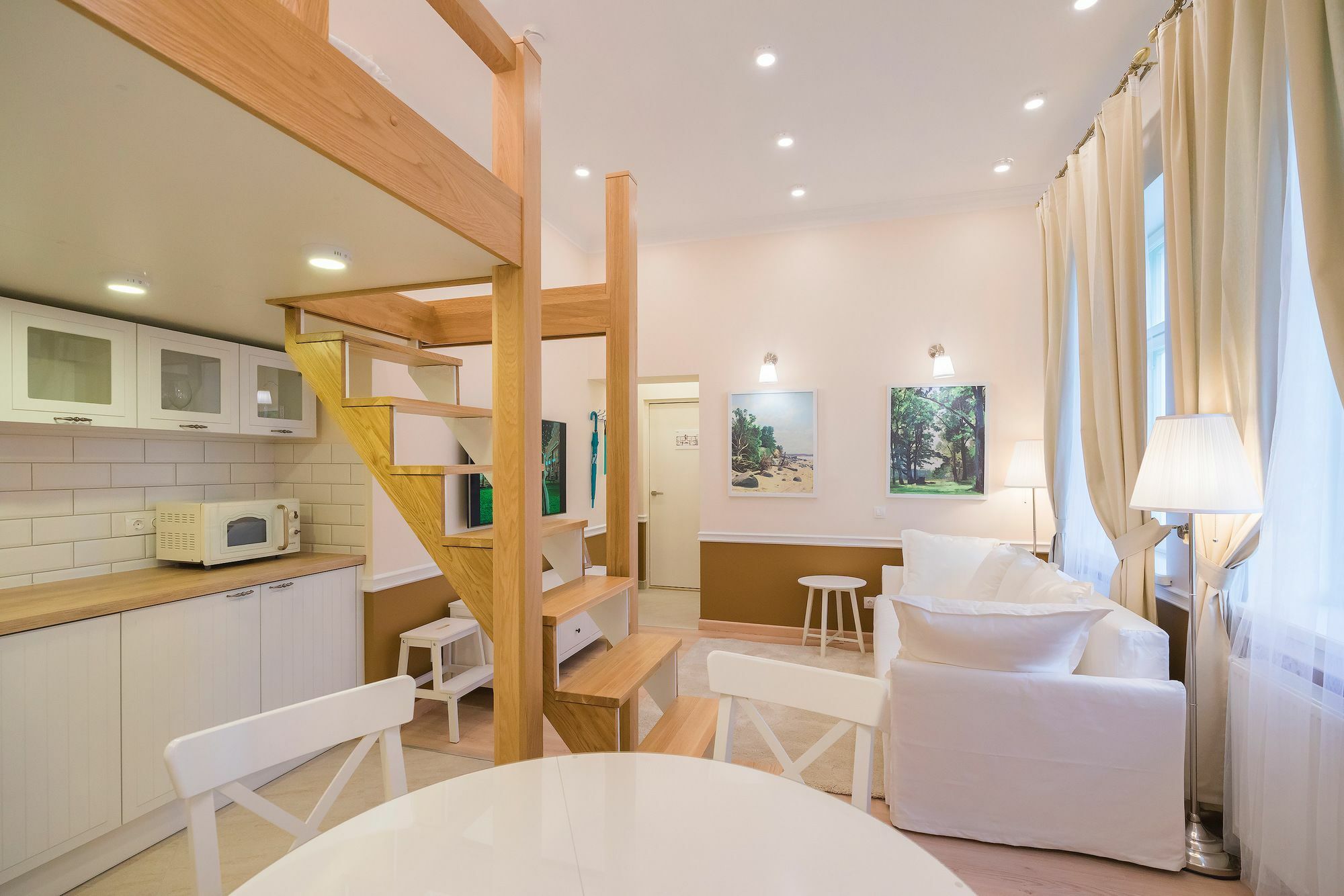 Revelton Suites Tallinn Bagian luar foto